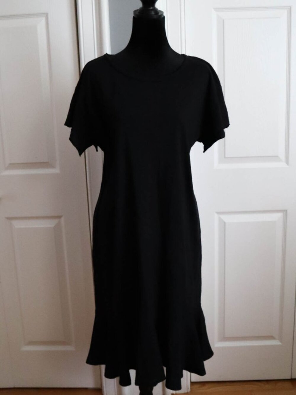 Fresh Produce Dress Medium 100% Cotton Black Tunic Shift Dress Ruffle Hem USA